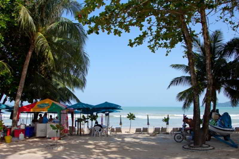 Patong Beach Bed And Breakfast Exterior foto