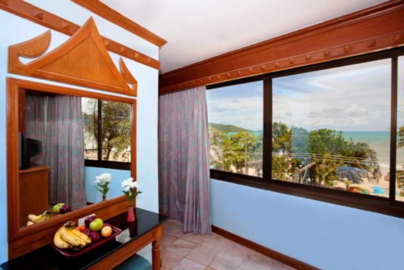Patong Beach Bed And Breakfast Habitación foto