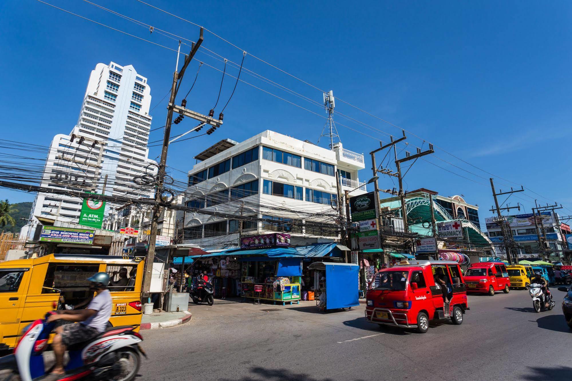 Patong Beach Bed And Breakfast Exterior foto